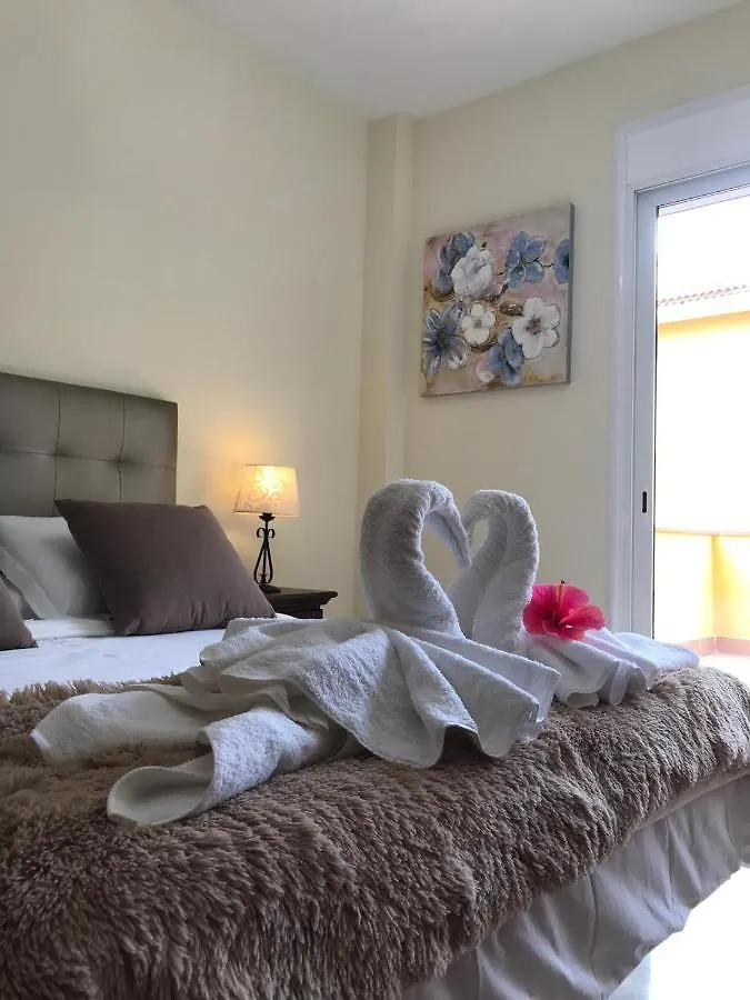 Апартаменты Apartamento De Lujo En Puerto Santiago 2 Пуэрто-де-Сантьяго